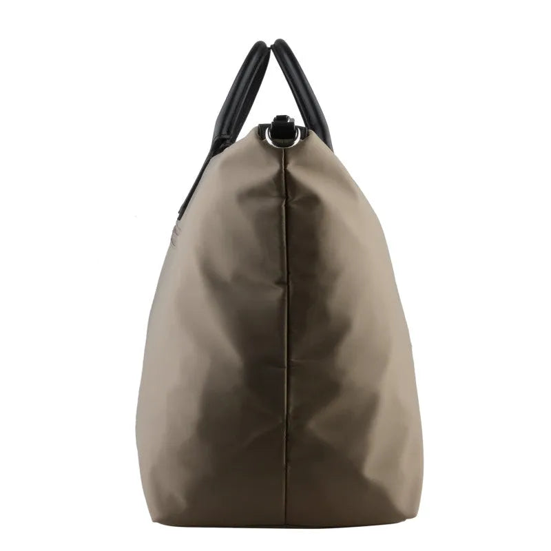 Taupe-brown
