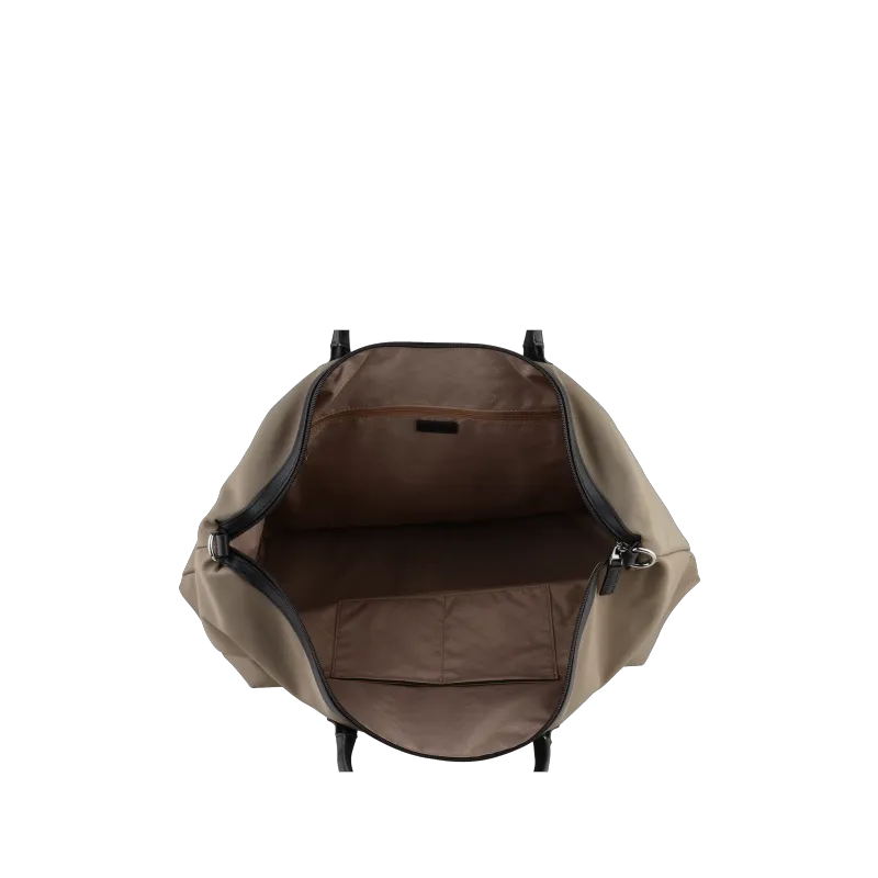 Taupe-brown